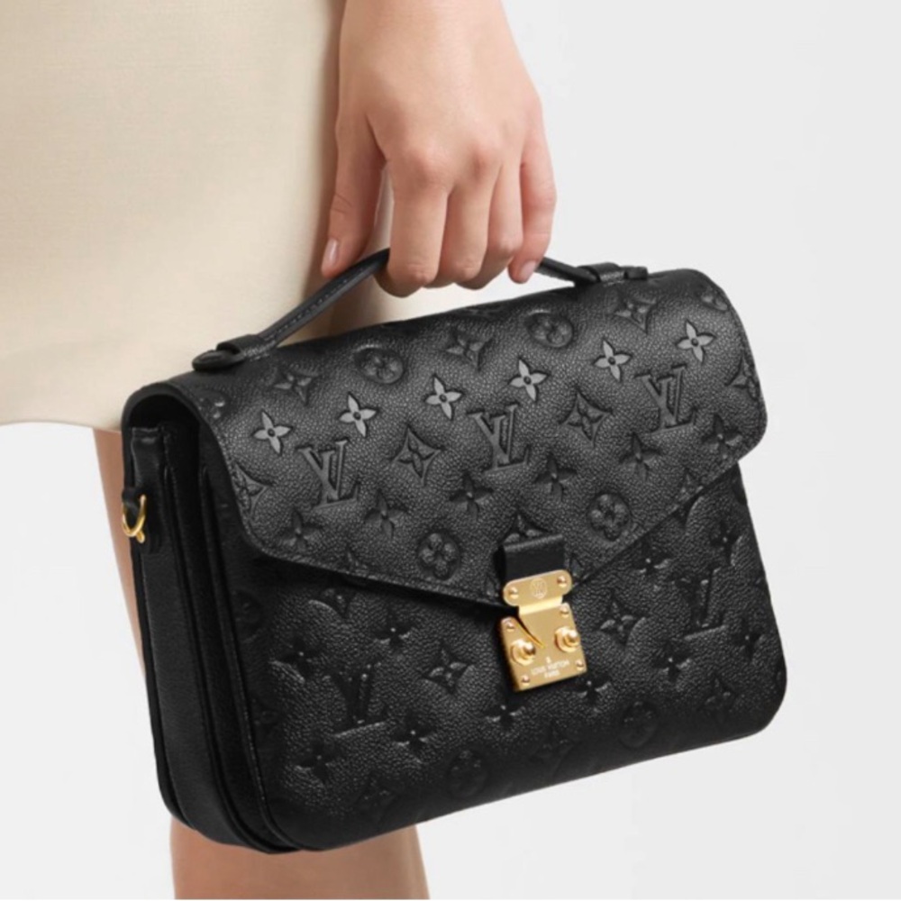 New! Louis Vuitton Pochette Métis